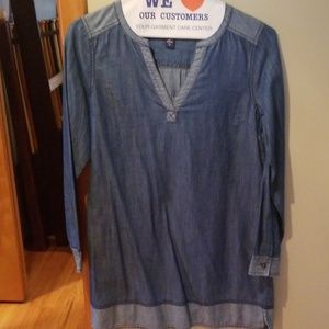 Tunic shirt. New without Tag. Never been worn.